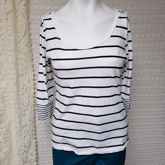 2/$15 Suzy Shier medium white & black striped scoop neck shirt - Picture 2 of 11